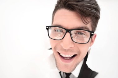 kendine güvenen işadamı ile bir beyaz kağıt duvar breaking