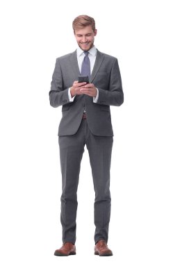 Tam gelişim. İş adamı akıllı telefonundan bir mesaj okuyor.