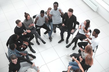 İş görüşmesi stratejisi beyin fırtınası kavramı