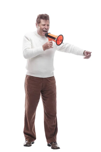 Hombre guapo sonriente con un megáfono. aislado en un blanco — Foto de Stock