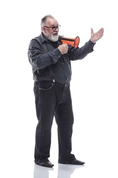 Hombre barbudo adulto con un megáfono. aislado en un blanco — Foto de Stock