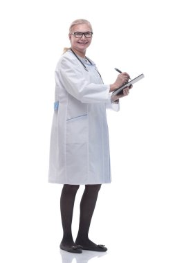 Yan görünüş. gülümseyen doktor pano ile
