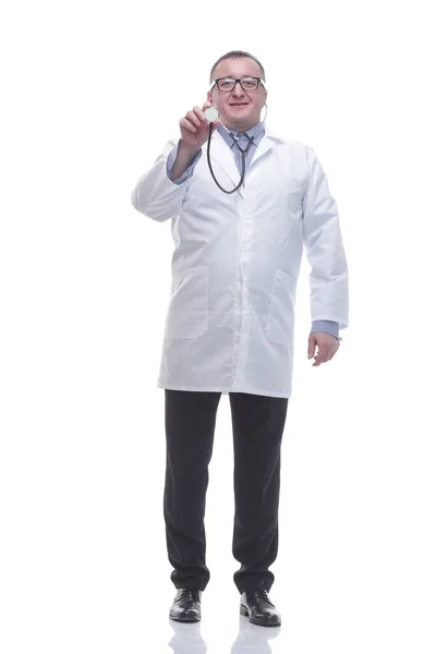 In full growth. portrait of an experienced male doctor with a stethoscope — Stock Photo, Image