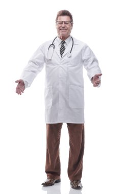 Arkadaş canlısı terapist sana bakıyor. bir beyaz üzerinde izole