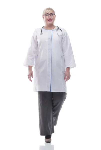 Confident woman doctor goes to help. isolated on a white — Stock Photo, Image