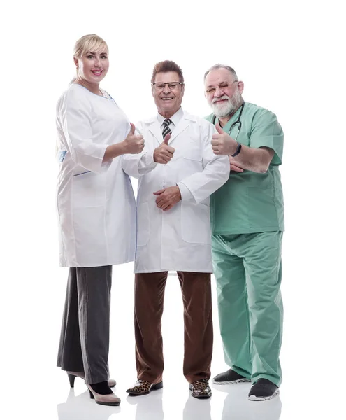 Группа медицинских коллег, стоящих вместе. изолированный на белом — стоковое фото