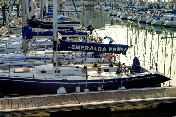 Lisbon Portugal April 2018 View Luxurious Yachts Tied Dock Marine — Stock Photo, Image