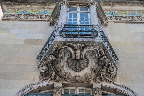 Antiguo Balcón Hermosa Fachada Del Antiguo Edificio Estilo Europeo — Foto de Stock