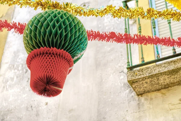 Ruas Adornadas Com Guirlandas Para Festividades Santo António Portugal — Fotografia de Stock