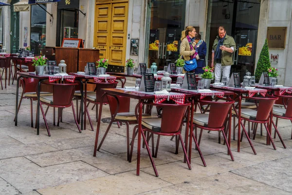 Lissabon April 2018 Cafe Terrass Området Pedestria Barrio Alto Eller — Stockfoto