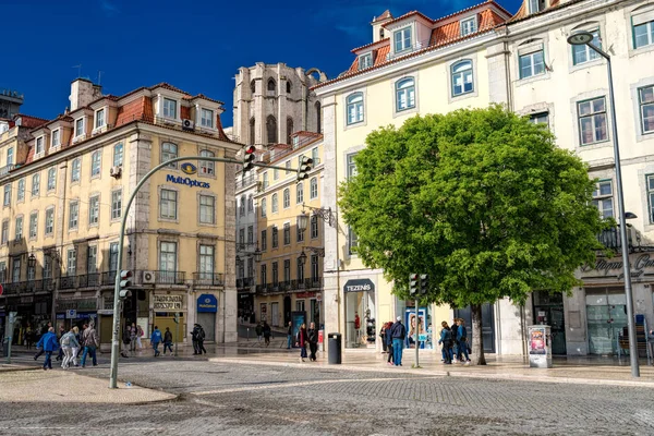 Лісабон Португалія Квітень 2018 Люди Ходять Dom Pedro Квадратний Також — стокове фото