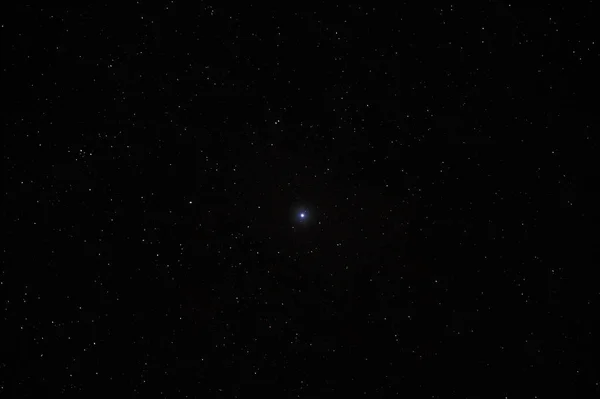Yıldızlı gerçek gece gökyüzü — Stok fotoğraf