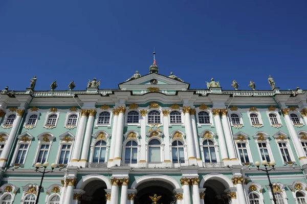 러시아 상트페테르부르크에 있는 약초 박물관 ( 겨울 궁전 ) 스톡 사진
