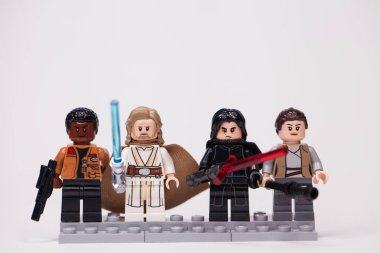 Rusya, 16 Mayıs 2018. Oluşturucu Lego Star Wars. Çeşitli mini-rakamları farklı bölümleri destan