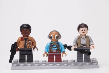 Rusya, 16 Mayıs 2018. Oluşturucu Lego Star Wars. Çeşitli mini-rakamları farklı bölümleri destan