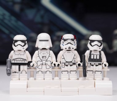 Rusya, 16 Mayıs 2018. Oluşturucu Lego Star Wars. Mini-Fırtına destan farklı bölümlerini gelen askerlerin isimlerinden