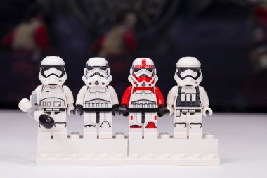 Rusya, 16 Mayıs 2018. Oluşturucu Lego Star Wars. Mini-Fırtına destan farklı bölümlerini gelen askerlerin isimlerinden