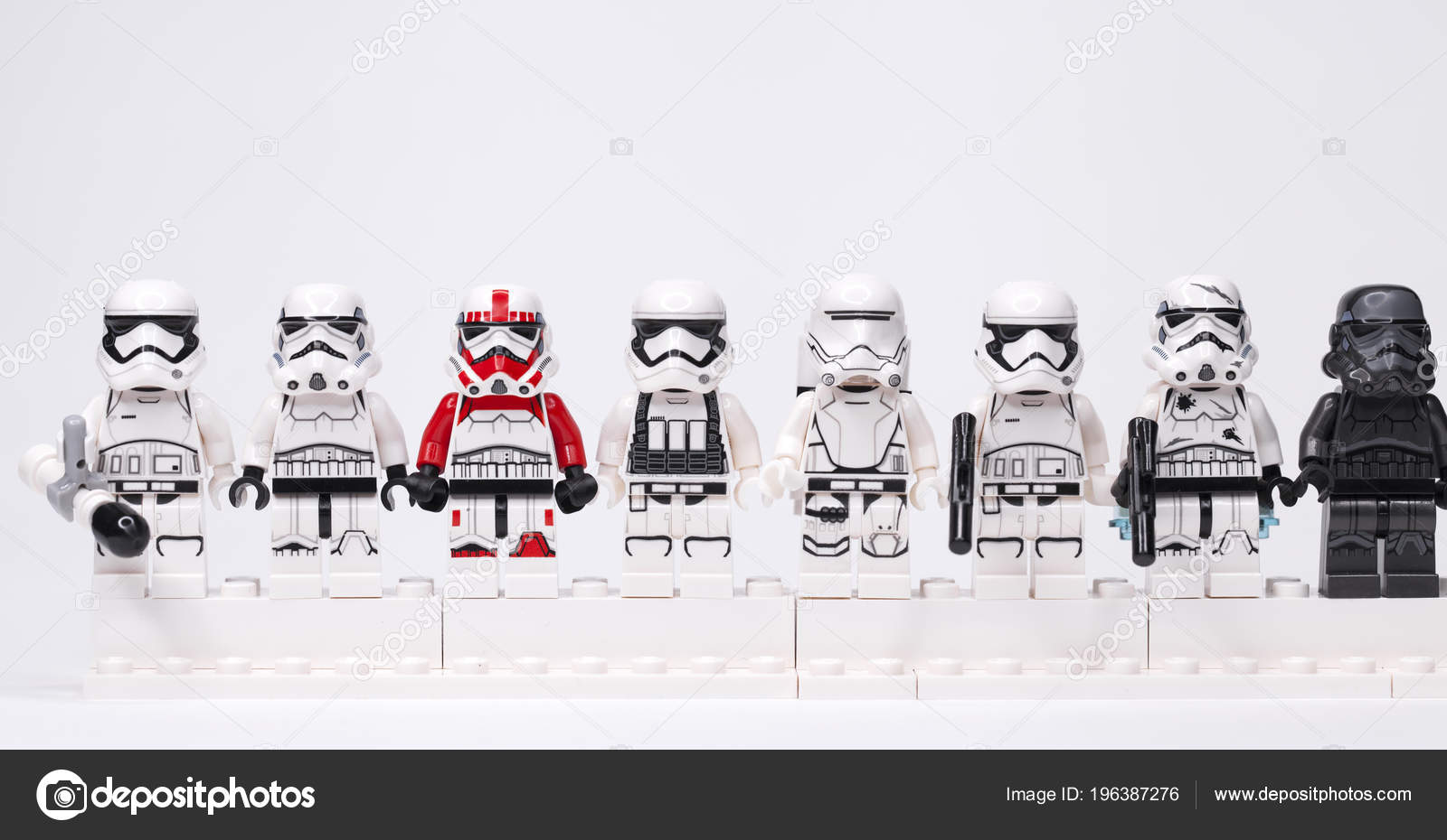 Mobilisere afstemning Gå en tur Russia April 2018 Constructor Lego Star Wars Episode Squad Stormtroopers –  Stock Editorial Photo © arkusha #196387276