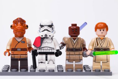 Rusya, 16 Mayıs 2018. Oluşturucu Lego Star Wars. Çeşitli mini-rakamları farklı bölümleri destan
