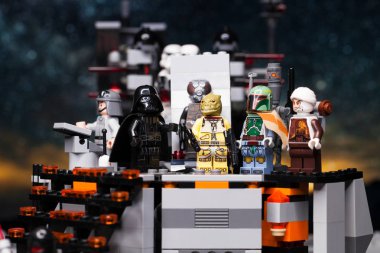 Rus, 03 Nisan 2018. Oluşturucu Lego Star Wars. Darth Vader ve ödül avcıları 