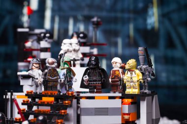Rus, 03 Nisan 2018. Oluşturucu Lego Star Wars. Darth Vader ve ödül avcıları 