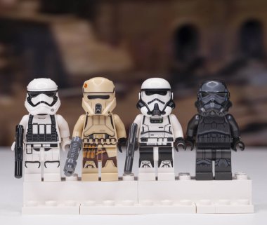 Rusya, 16 Mayıs 2018. Oluşturucu Lego Star Wars. Mini-Fırtına destan farklı bölümlerini gelen askerlerin isimlerinden