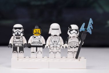 Rusya, 16 Mayıs 2018. Oluşturucu Lego Star Wars. Mini-Fırtına destan farklı bölümlerini gelen askerlerin isimlerinden