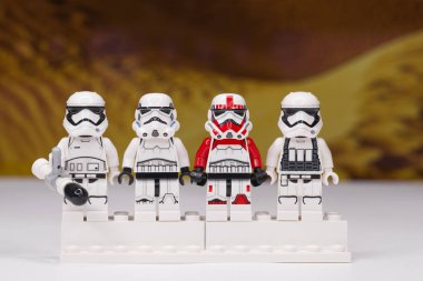 Rusya, 16 Mayıs 2018. Oluşturucu Lego Star Wars. Mini-Fırtına destan farklı bölümlerini gelen askerlerin isimlerinden