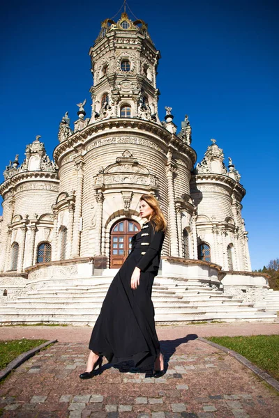 Young Beautiful Woman Black Dress Background Church — Stock Photo, Image