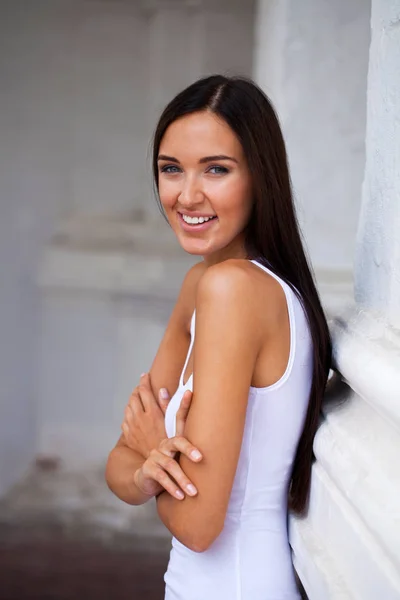 Portrait Close Young Beautiful Woman White Dress — Stock Photo, Image