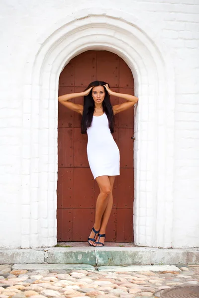 Retrato Pleno Crecimiento Mujer Joven Atractiva Vestido Sexual —  Fotos de Stock