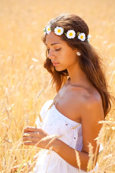 Beautiful Young Woman White Dress Wheat Golden Field — Stock Photo, Image