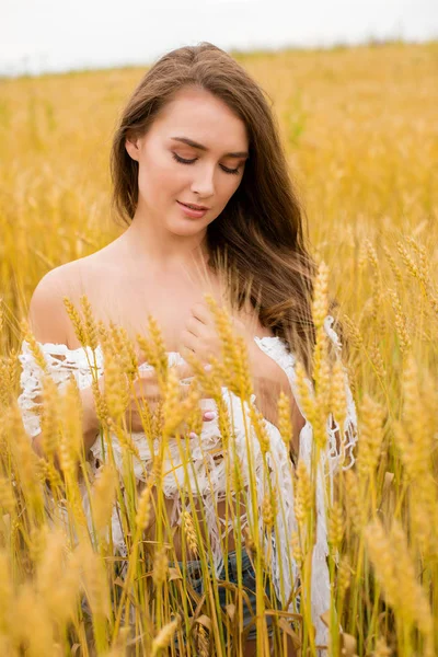 Portrait Young Sexy Blonde Woman Background Golden Wheat Field Summer — Stock Photo, Image