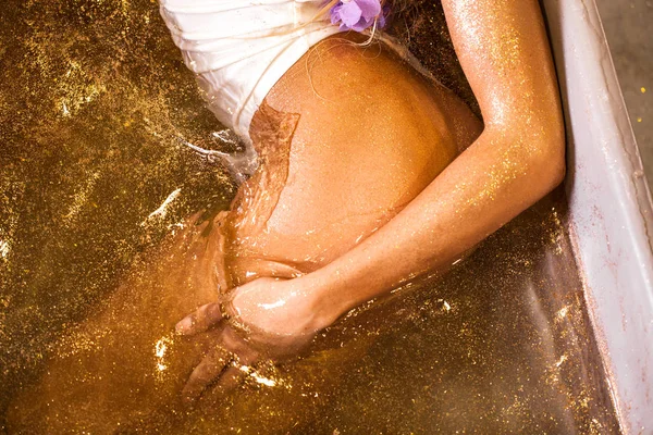 Parte Corpo Apenas Sexy Bunda Jovem Mulher Fato Banho Branco — Fotografia de Stock