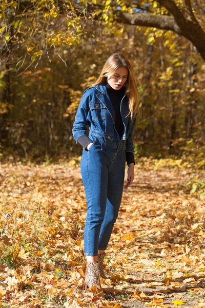 Full Portrait Stylish Young Blonde Woman Blue Denim Overalls Autumn — Stock Photo, Image