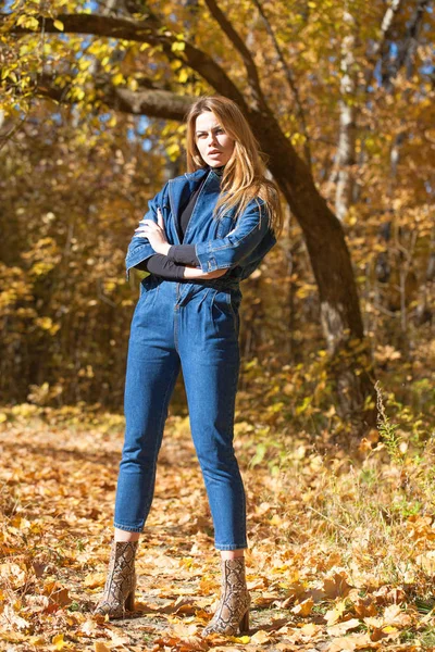 Full Portrait Stylish Young Blonde Woman Blue Denim Overalls Autumn — Stock Photo, Image