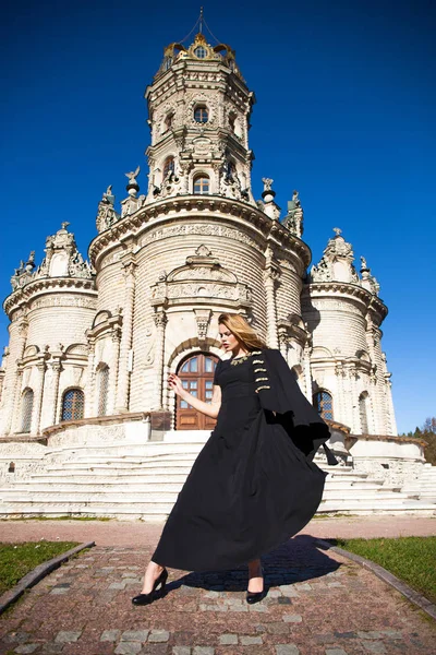 Young Beautiful Woman Black Dress Background Church — Stock Photo, Image