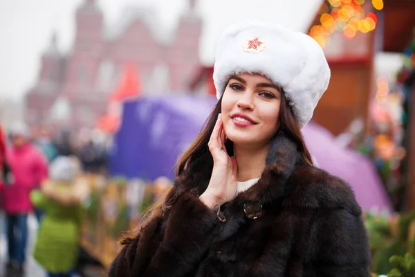 Russian Beauty Portrait Young Beautiful Girl White Hat Fur Hat — Stock Photo, Image