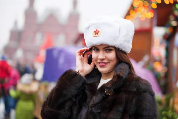 Russian Beauty Portrait Young Beautiful Girl White Hat Fur Hat — Stock Photo, Image