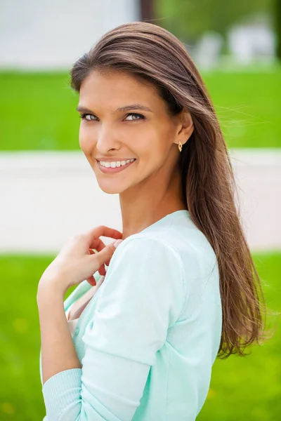 Close Portrait Beautiful Young Happy Brunette Woman Fresh Clean Skin — Stock Photo, Image