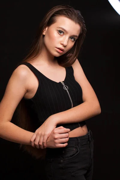 Închide Machiaj Model Moda Tineri Frumos Bruneta Fata Studio Negru — Fotografie, imagine de stoc