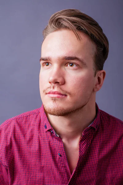 Studio Portrait Young Man Dark Background — Stock Photo, Image