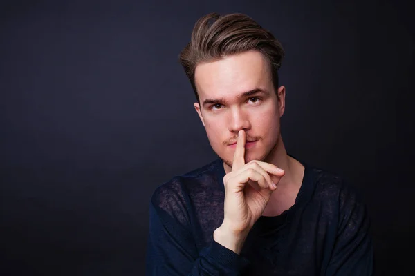 Young Man Showing Silence Gesture Dark Background — Stock Photo, Image