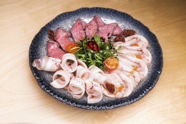 Et tabağı - atıştırmak altında vodka