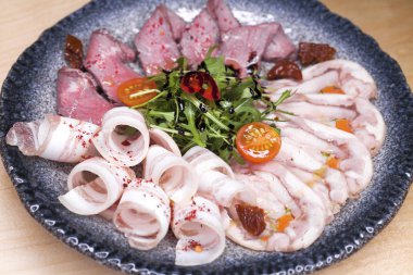 Et tabağı - atıştırmak altında vodka