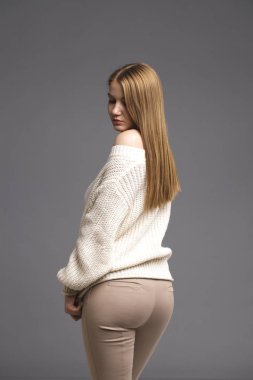 Makyaj. Güzel sarışın kadın