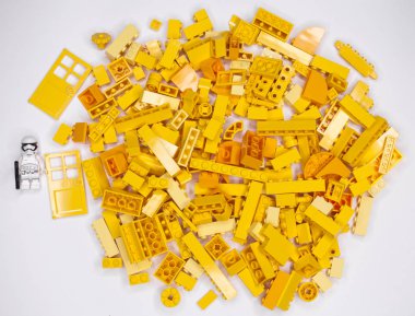 Rus, Mart 16, 2019. Oluşturucu Lego - toplu olarak küçük ayrıntılar