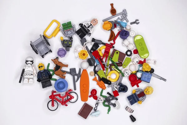 Ruština, Mart 16, 2019. Konstruktor Lego - malé detaily v hromadné — Stock fotografie