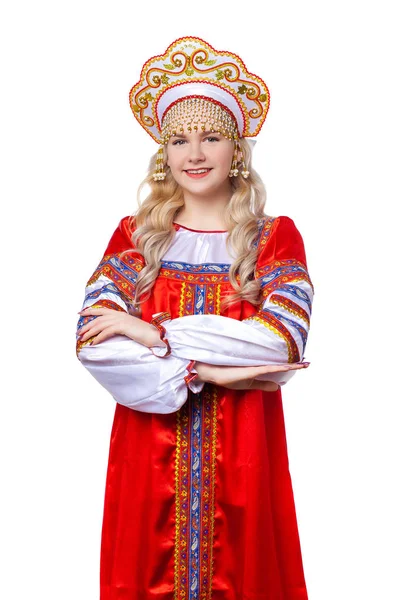 Russische folkloristische klederdracht, portret van een jonge mooie — Stockfoto