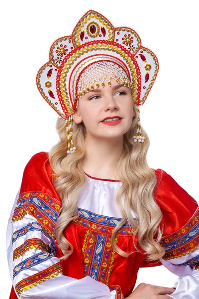 Traditionella ryska folkdräkt, porträtt av en ung vacker — Stockfoto